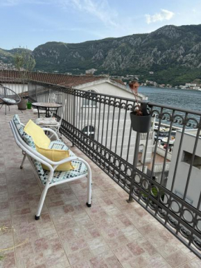 LuSi SeaView Apartment